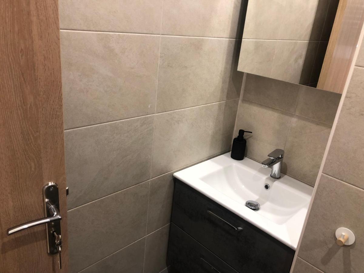 Royal Red Suite No 1, Piraeus Port Экстерьер фото