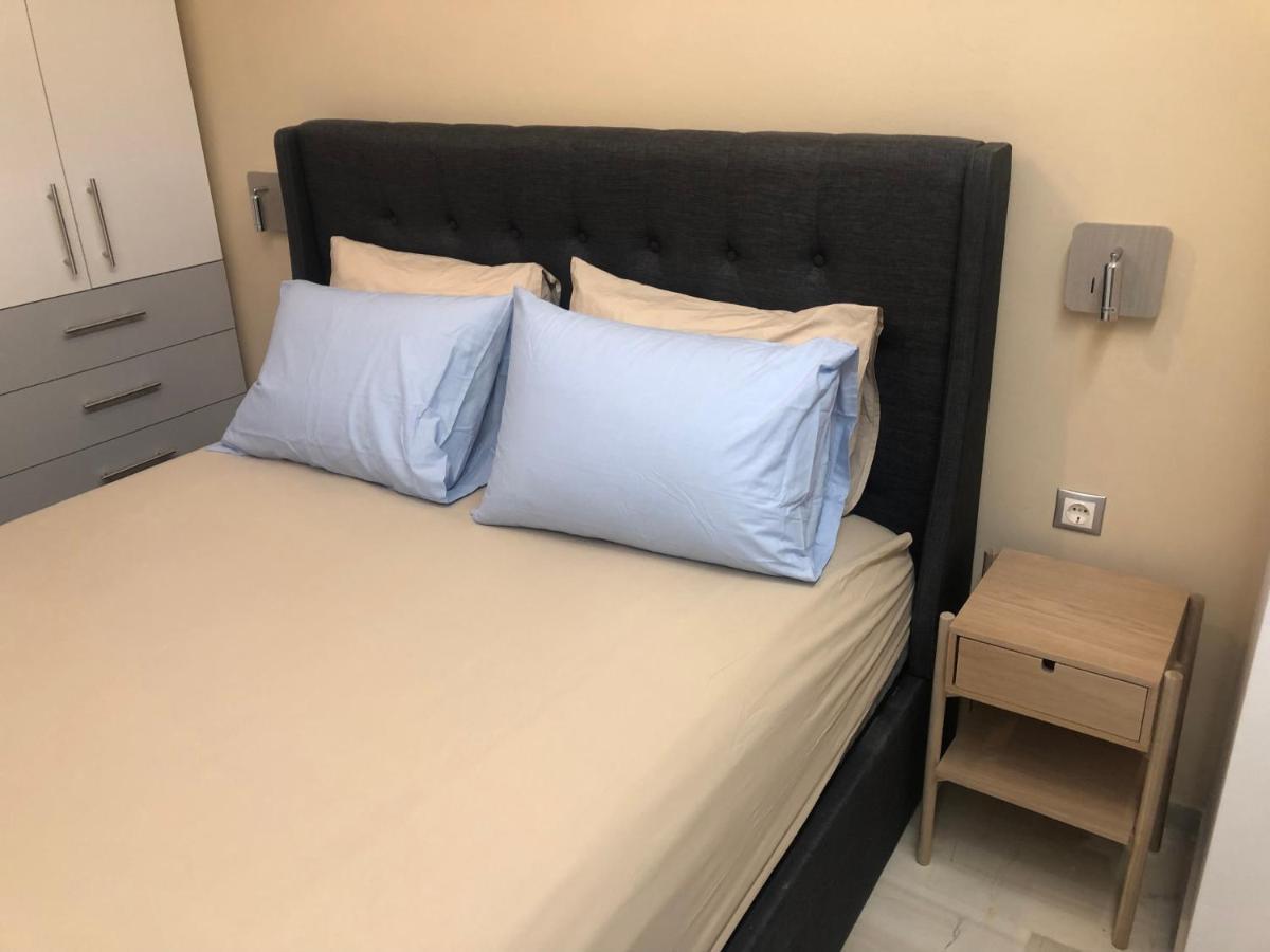 Royal Red Suite No 1, Piraeus Port Экстерьер фото